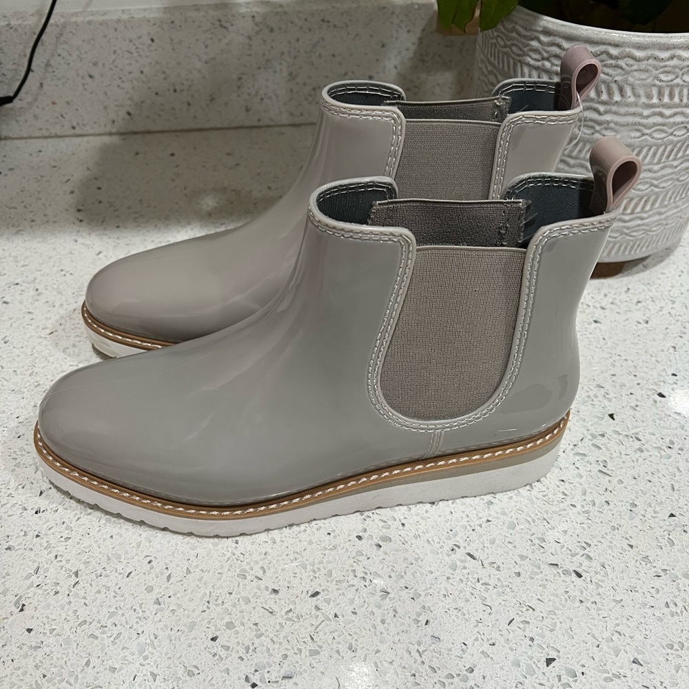 Steve Madden boots